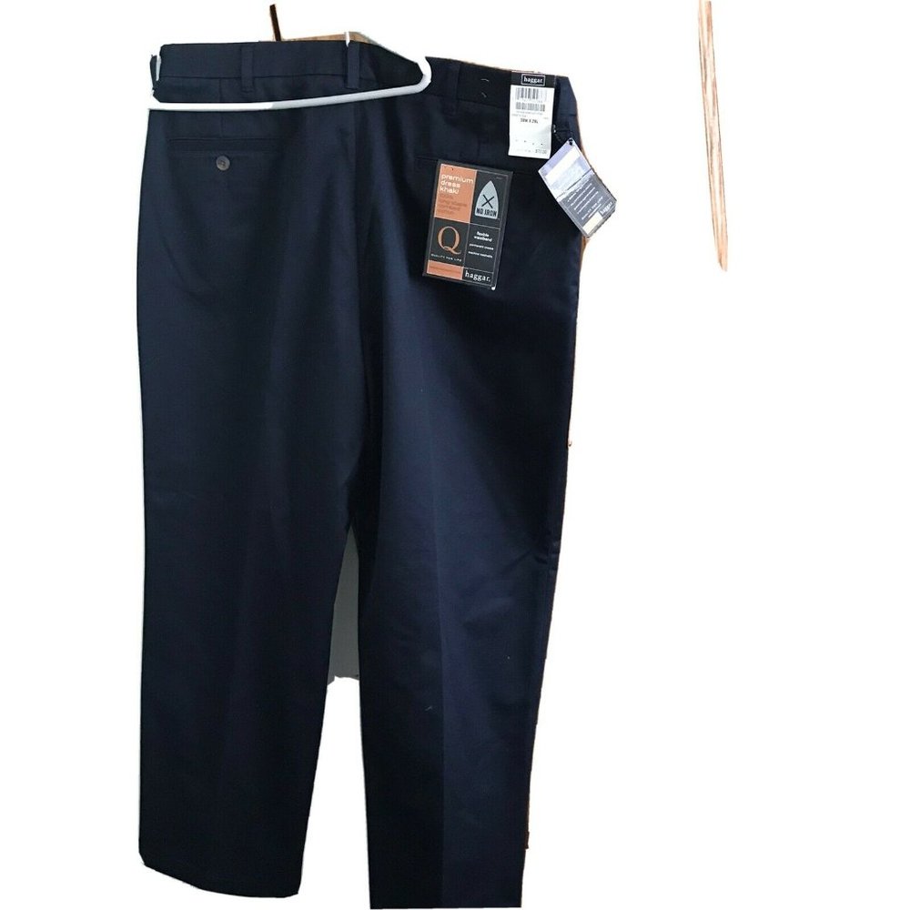 Men's Haggar Navy Blue Khaki pants size 38W x 29L